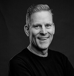 Professor Henning Eichler Professor Henning Eichler