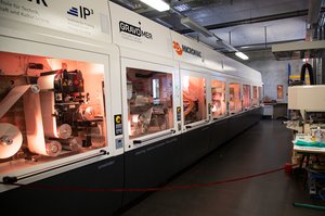 Kompetenzzentrum Smart Surfaces Kompetenzzentrum Smart Surfaces