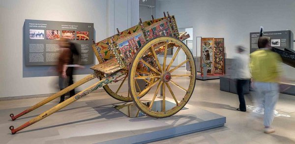 Ansicht der Dauerausstellung „Kulturkontakte. Leben in Europa“ 