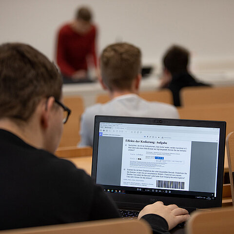 Symbolbild Studiengang Telekommunikationsinformatik Bachelor