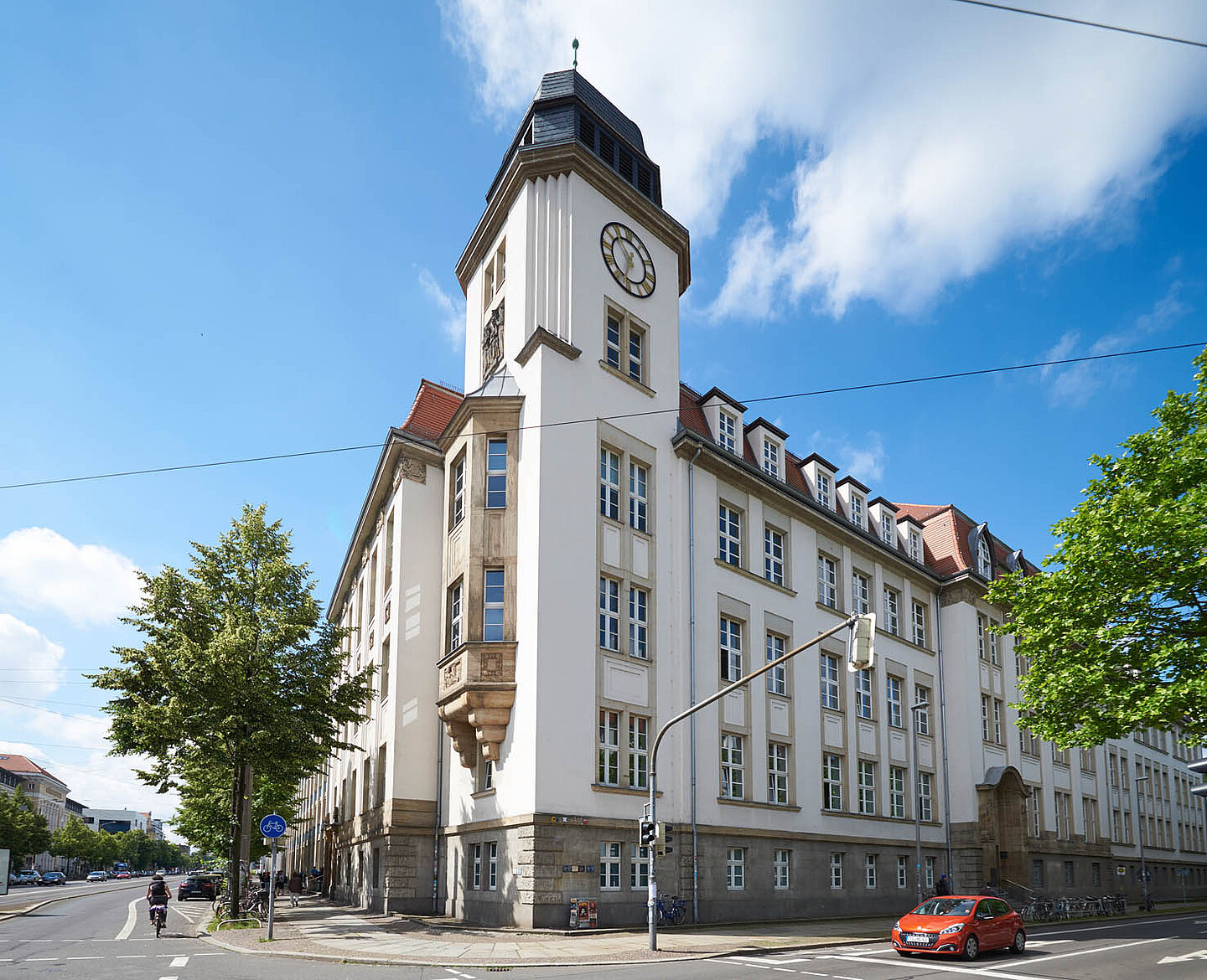 Geutebrück-Bau der HTWK Leipzig (Foto: Stephan Floss) Geutebrück-Bau Außenansicht