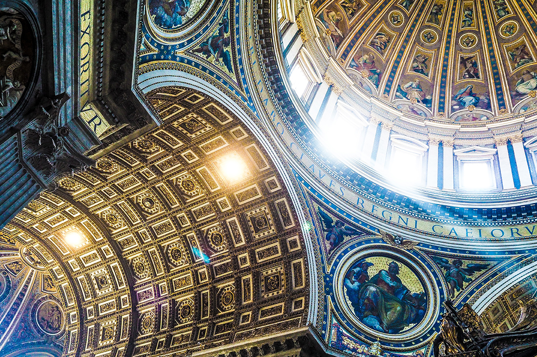 Restaurierung der Sakristeischrank des Taddeo Gaddi zu Santa Croce in Florenz Deckenmalerei einer itaienischen Kirche